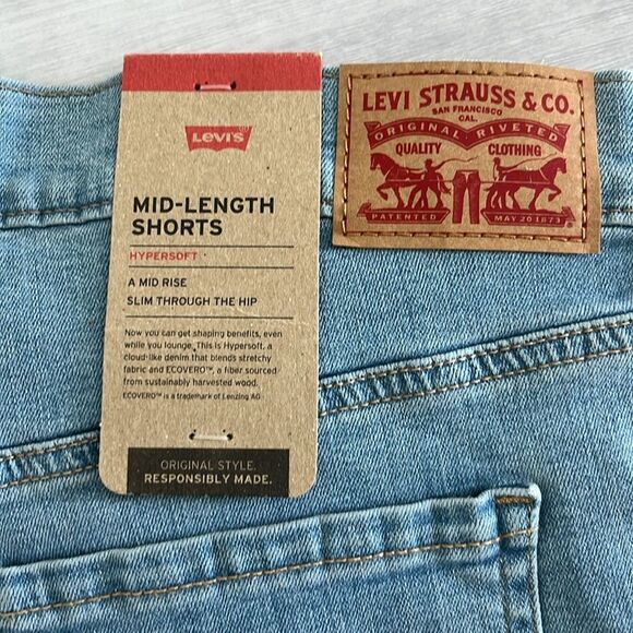 Levi’s Mid-Length Shorts Hypersoft Light Washed NWT SZ 14 32 W - Picture 6 of 13